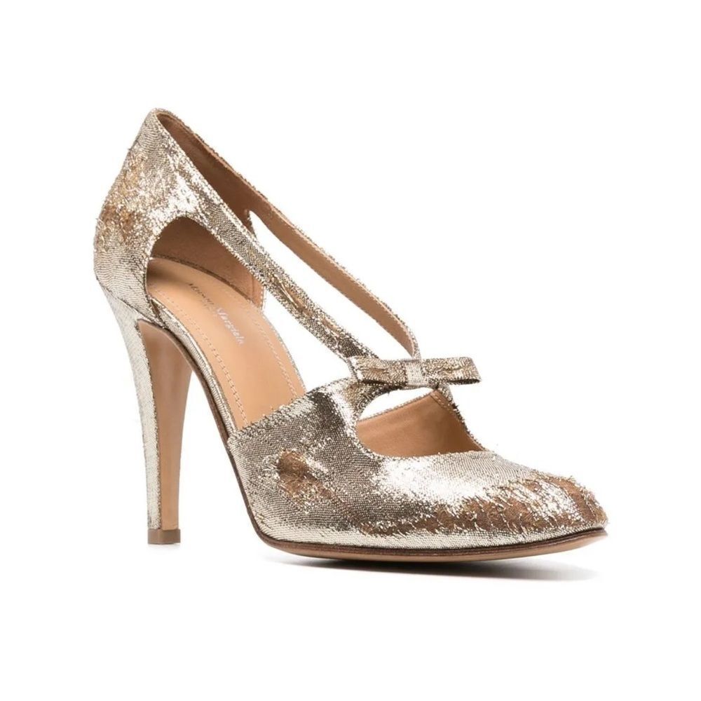 Maison Margiela Distressed Metallic Leather Pumps